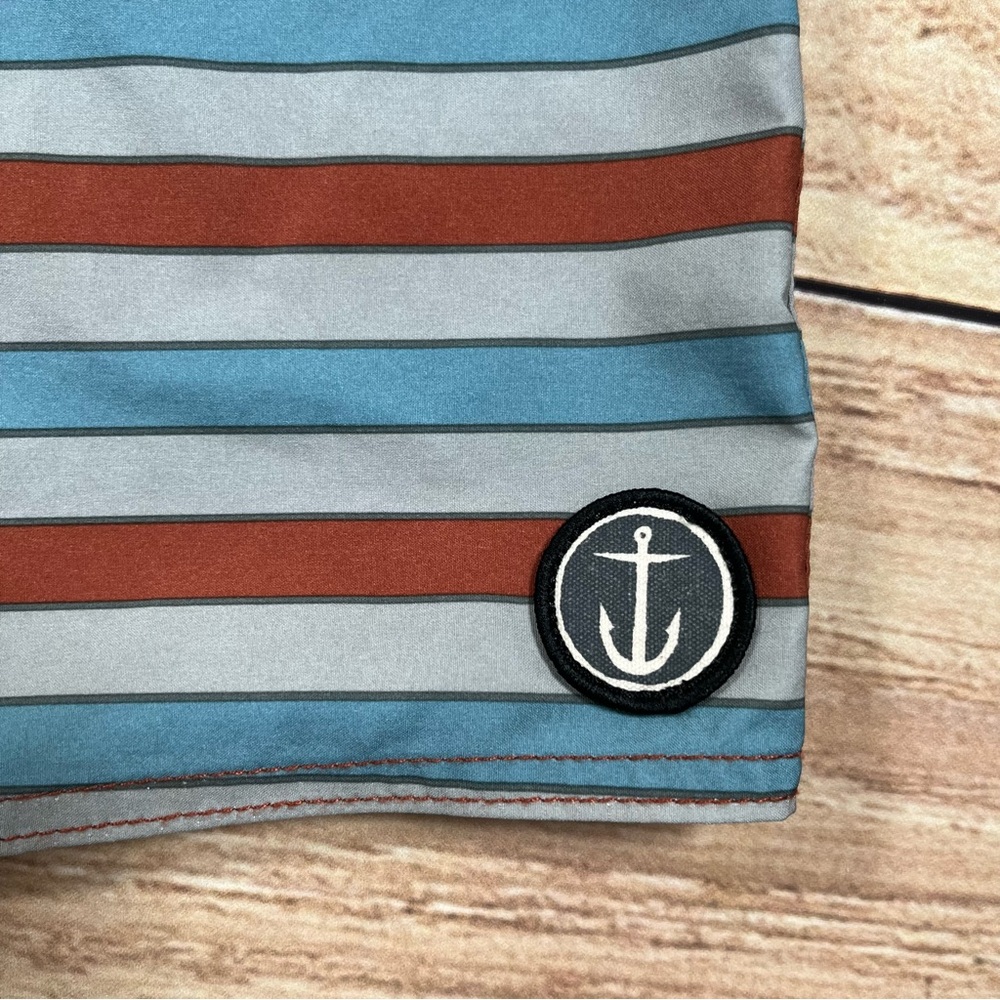 NWOT MENS CAPTAIN FIN BOARDSHORTS $60 Size 34 (36) Stripe drawstring 8.5" Inseam